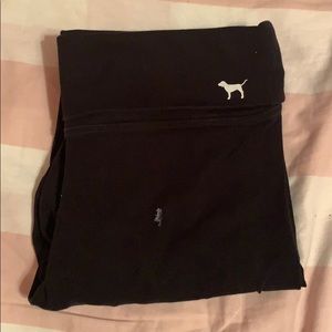 leggings / yoga pants